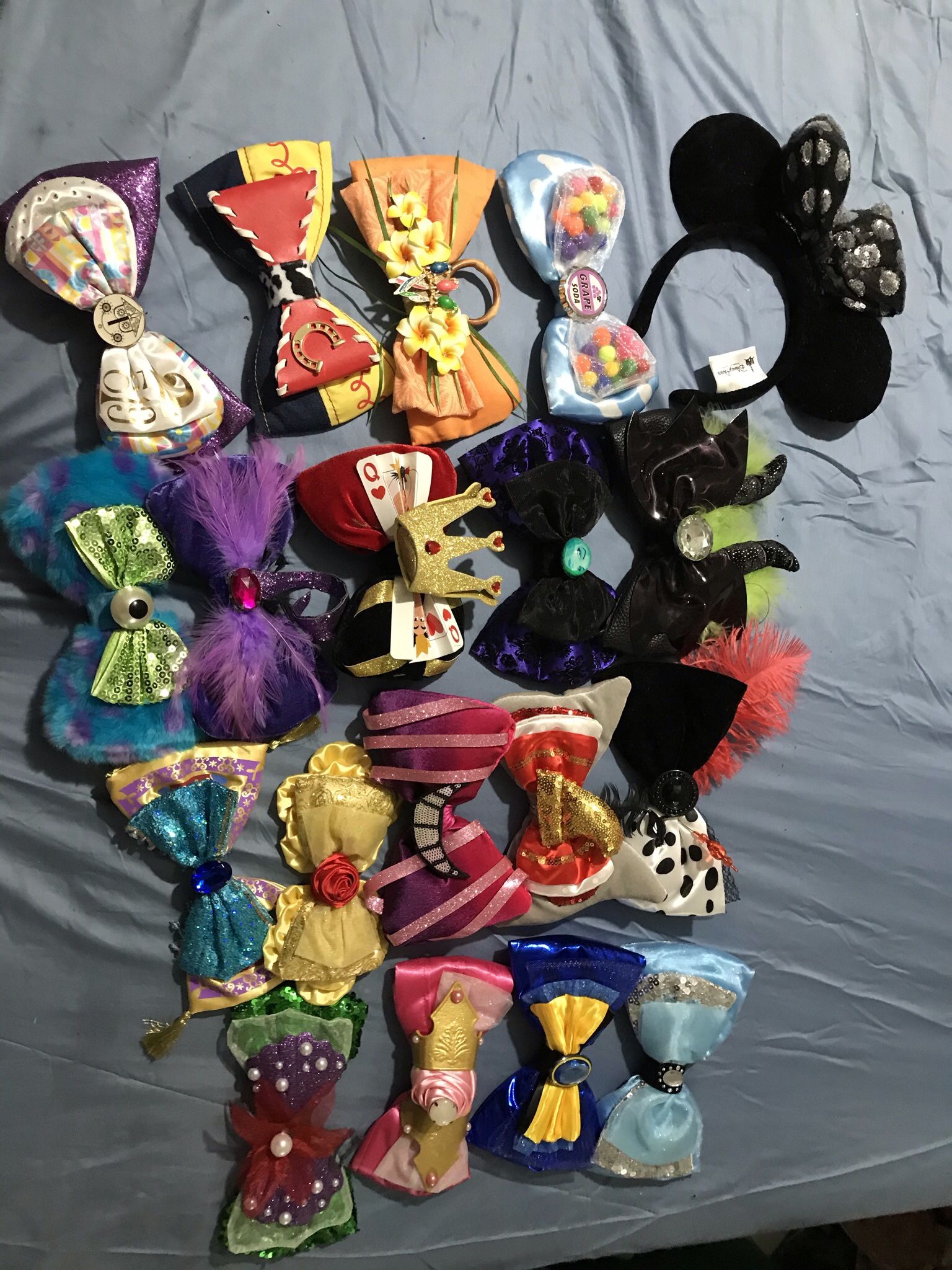 Large Collection Of Disney Add On Bows And Minnie Mouse Ears