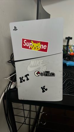 Selling this Used ps5 for money take pc slso