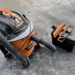 RIDGID 12 Gallon Wet n Dry Vacuum.