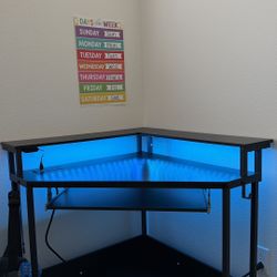 Gaming Table / Desk 