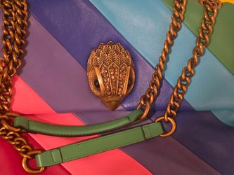 Women's  purse