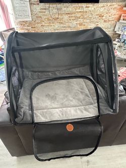 Dog car carrier