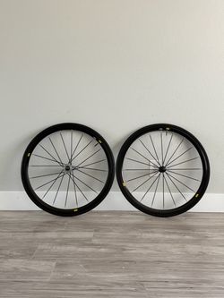 700c Mavic Fixed Gear Wheelset