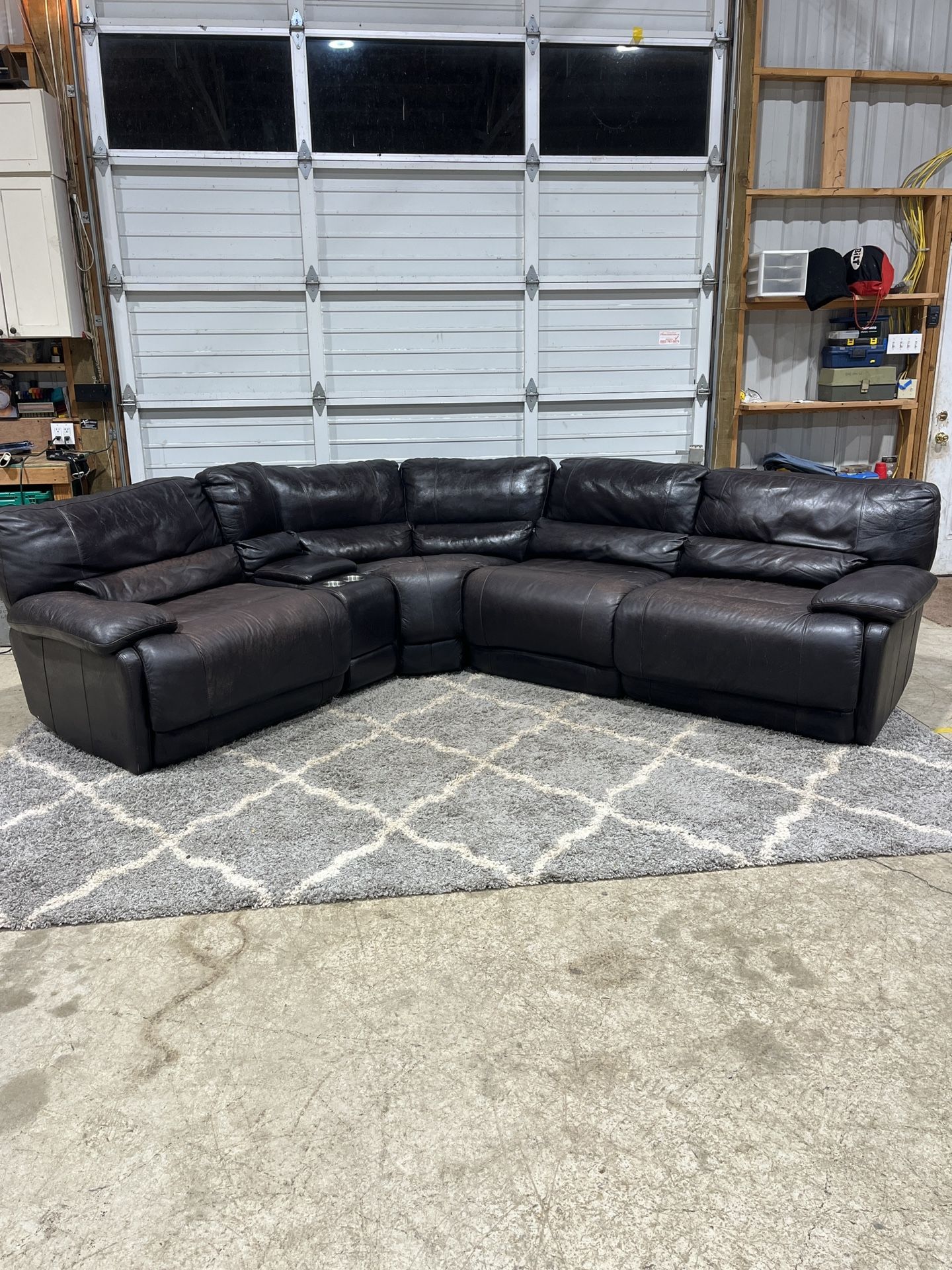 JR Furniture Reclining Sectional Sofa – Leather & Cup Holders