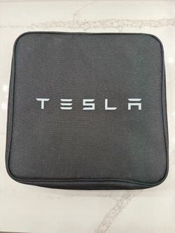 Brand New OEM Tesla Gen 2 Mobile Connector Charger - Never Used