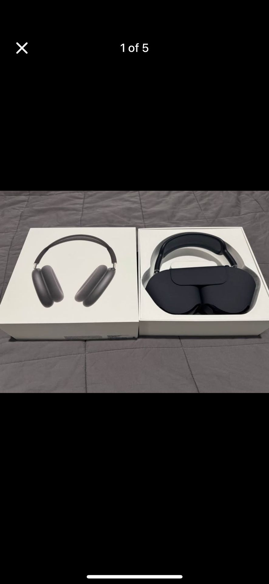 AirPod Max Midnight Edition