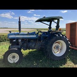 1997 Ford New Holland Tractor