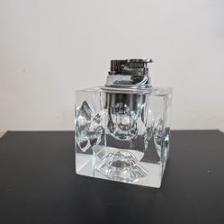 Vintage Table Top Lighter