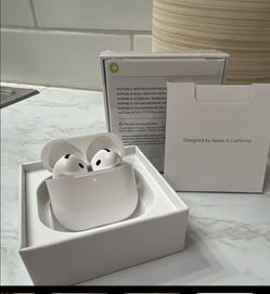 Sealed AirPod 4 with USB-C Charging Case 4th generation White (ANC)
