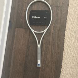 Wilson Tennis Racket 