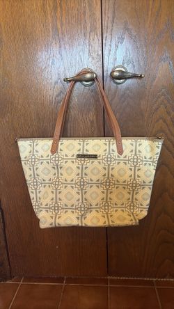 Petunia pickle bottom Diaper Bag