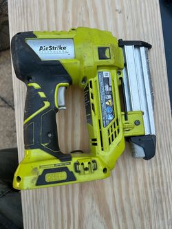 Ryobi ONE+ 18V AirStrike 23-Gauge Pin Nailer