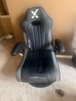 Game chair