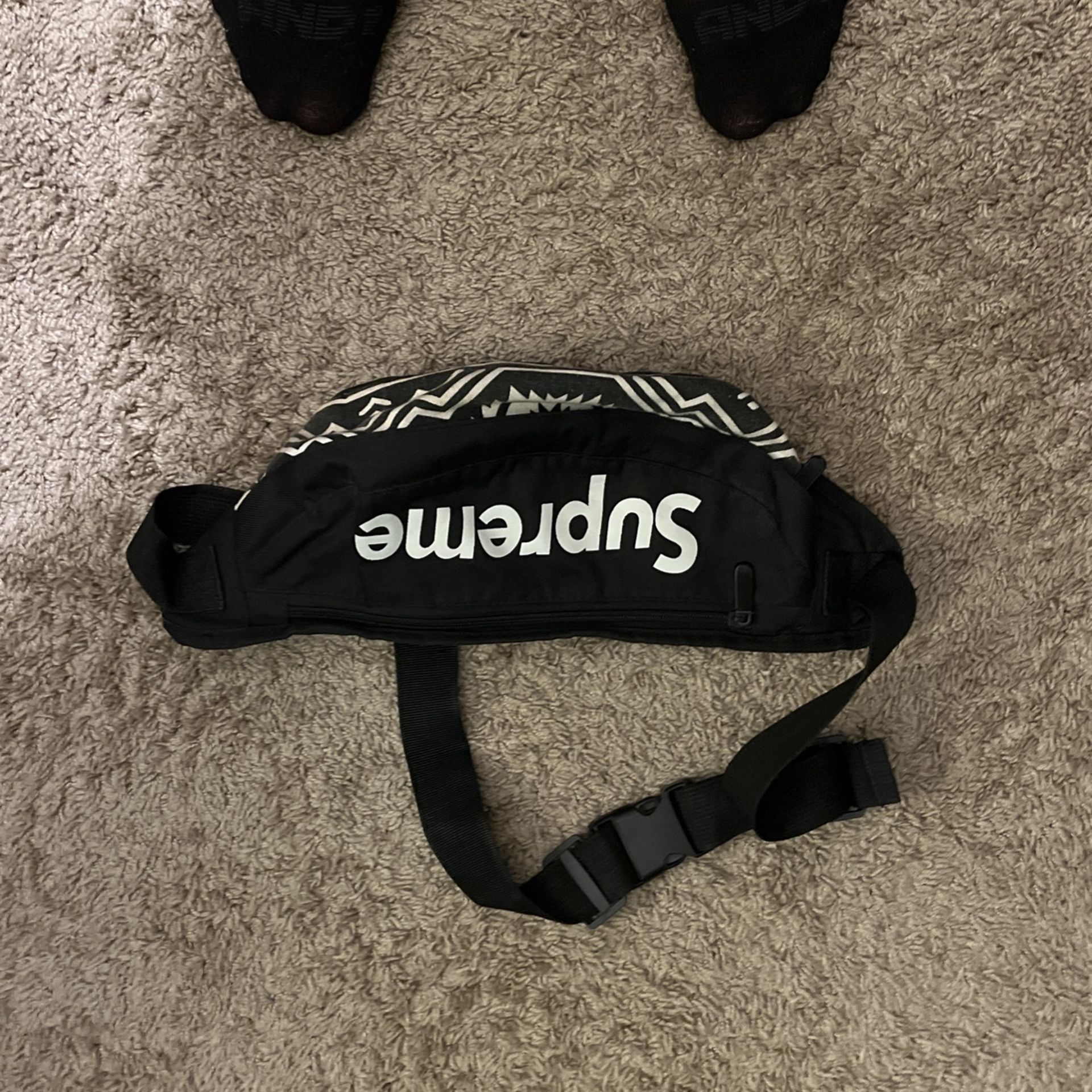 Supreme Cross Bag