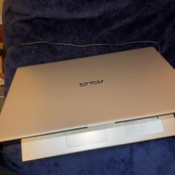 Laptop Asus 2021