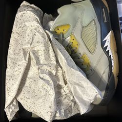 Nike air Jordan jade horizon 5s size 8.5 DS New