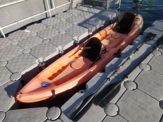 Tandem Ocean Kayak - Malibu Two - Complete with Seats and Paddles - Great Condition!
