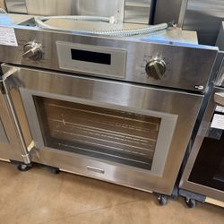 Thermador 30” wall oven