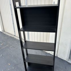 Book Shelves 