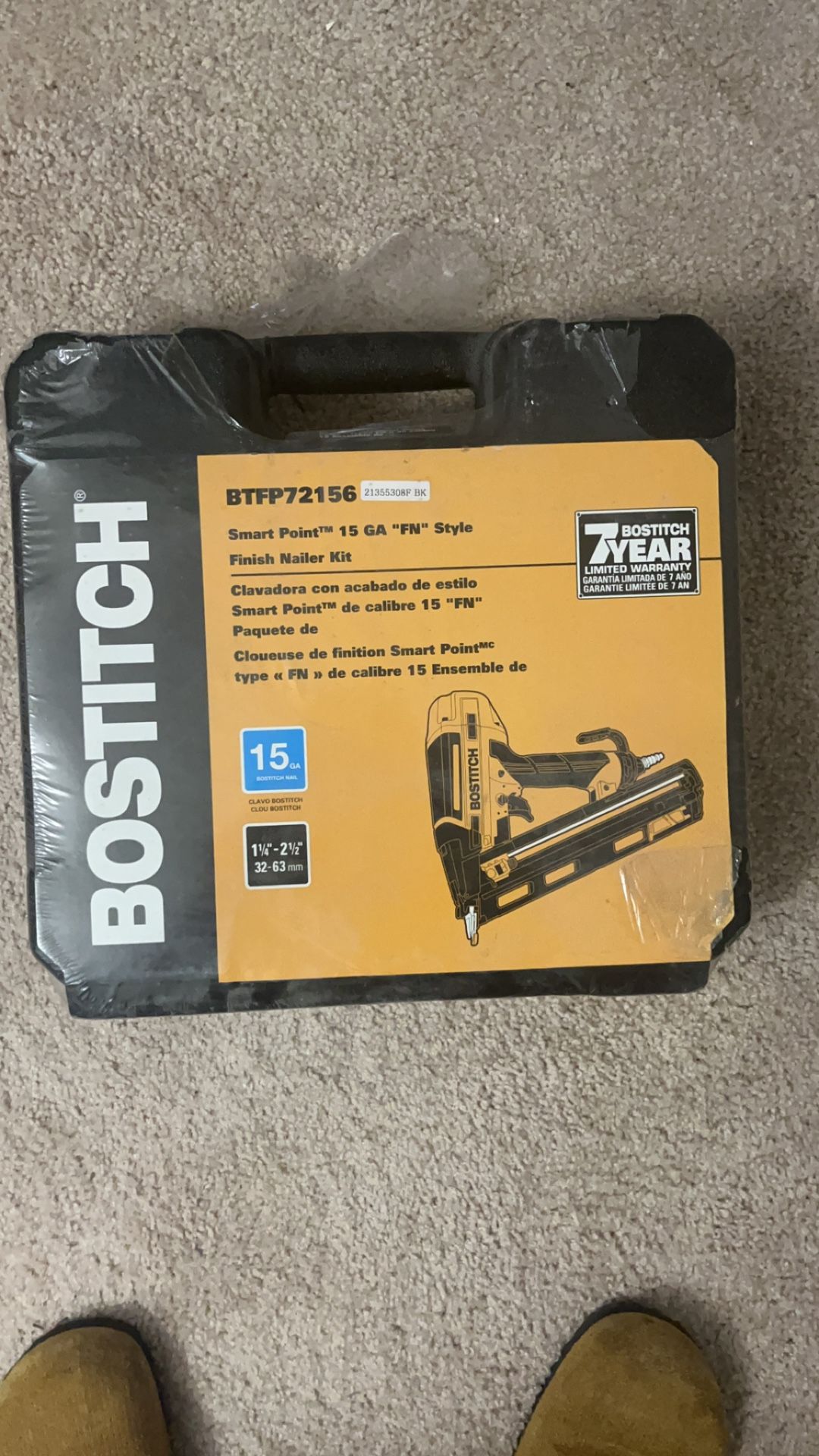 Bostitch Smart Point 2.5-in 16-Gauge Pneumatic Finish Nailer