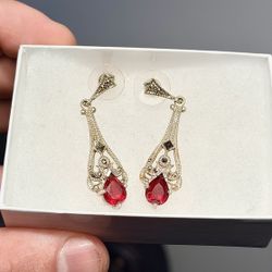 Stunning 😍!! Gothic Style Garnett Earrings Set In Solid 925 Sterling Silver !