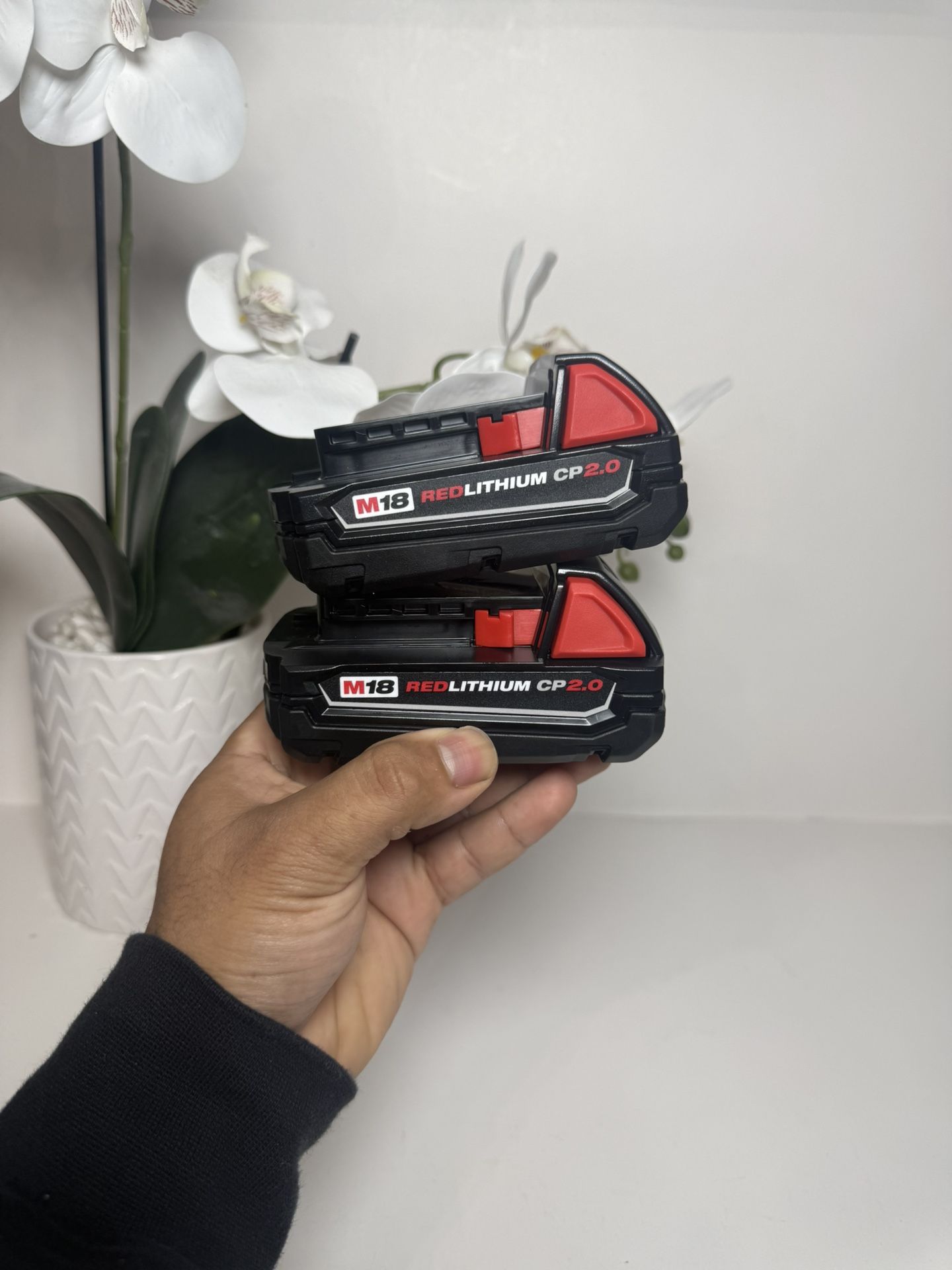 Milwuakee (2) Batteries 2.0