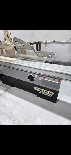 Sliding table saw Macksiwa
