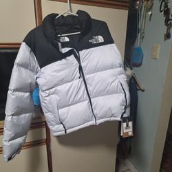 Women’s Plus 1996 Retro Nuptse Jacket
