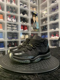 2013 Jordan 11 “Gamma Blue’s” sz9.5 9/10 Condition