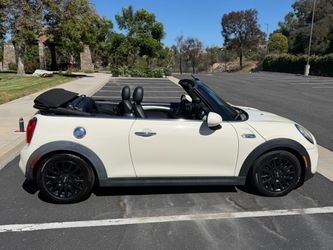 2017 Mini Cooper