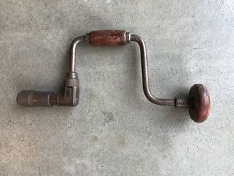 HAND DRILL