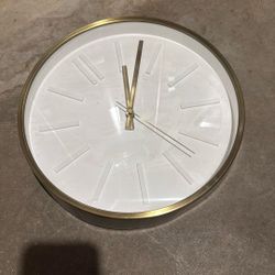 Gold & White Clock