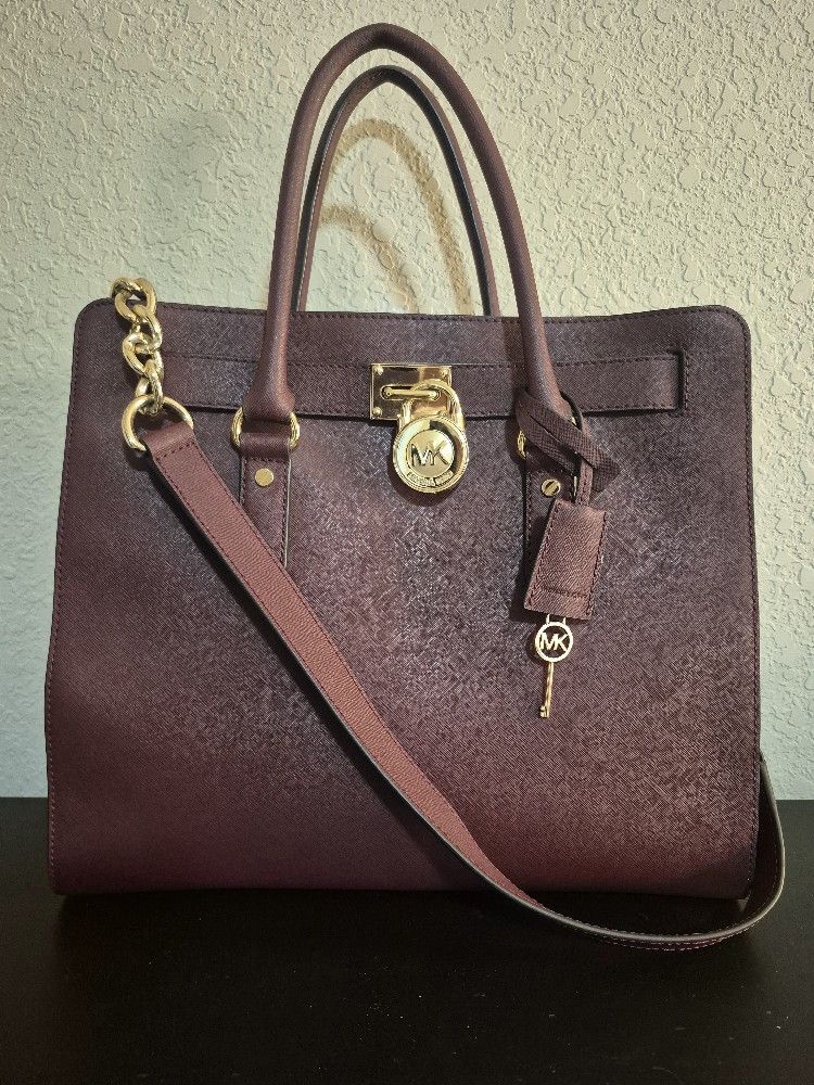 MK PURSE