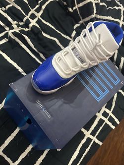 Royal blue 11s