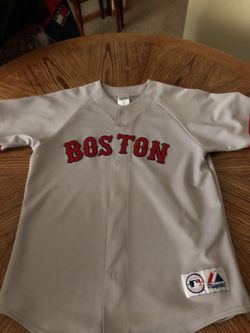 Boston jersey size medium boys
