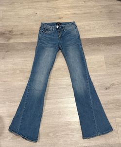 Bedazzled True Religion Jeans (size 25)