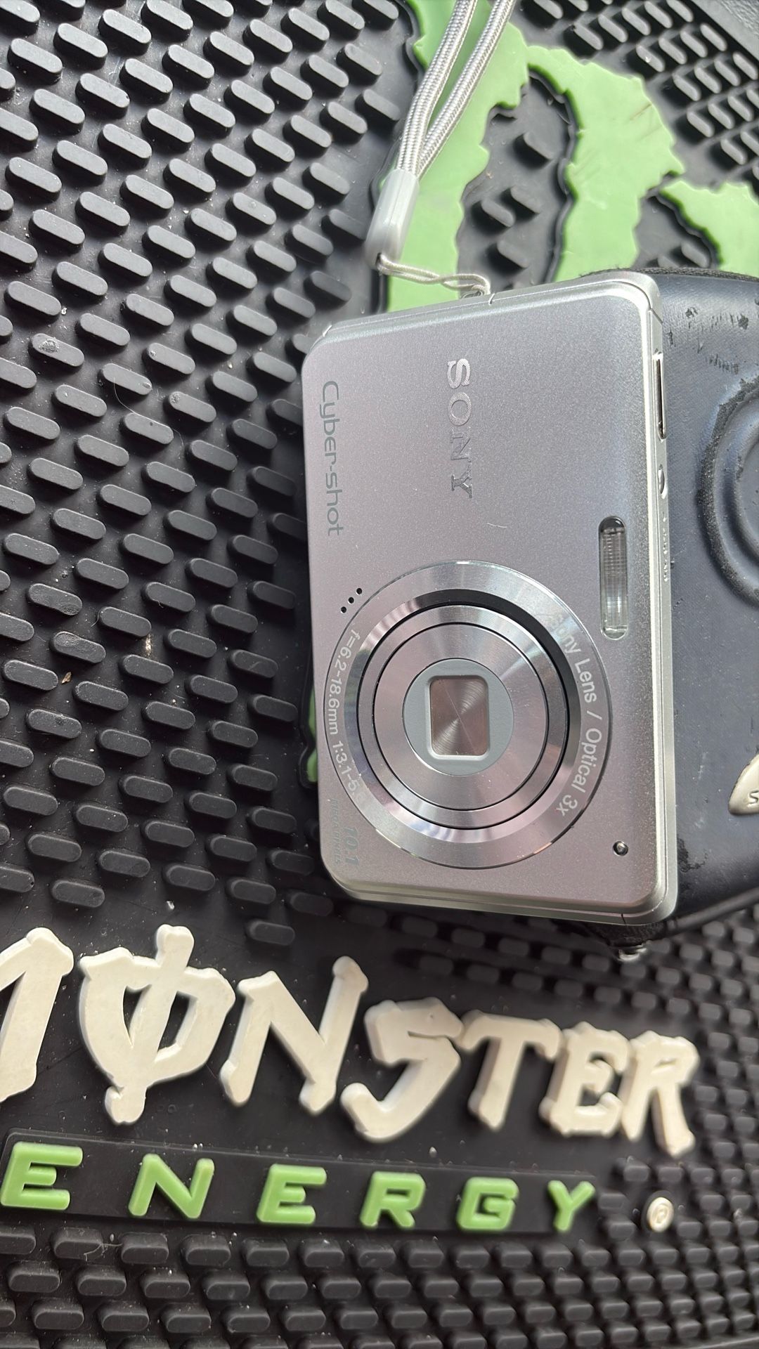 Sony Cyber shot With Memory Card