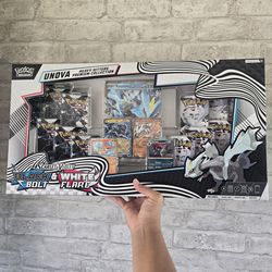 Pokemon Unova Black Bolt White Flare Heavy Hitters collection box.