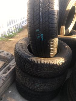 This set is new Dunlop 265/65/17
