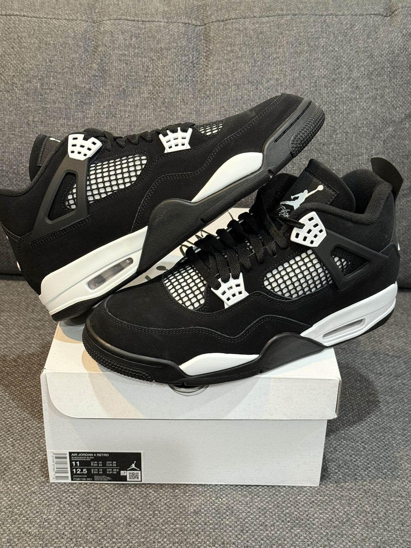 Jordan 4 White Thunder Size 11