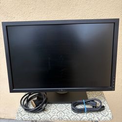 Dell UltraSharp 2209WAf flat panel 22” LCD monitor