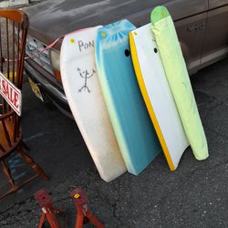 3 Boogie Boards Top Notch An Umbrella Or 4 $80 Or Best Offer