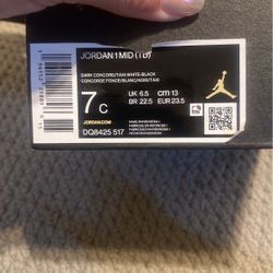 Nike 7c Laker
