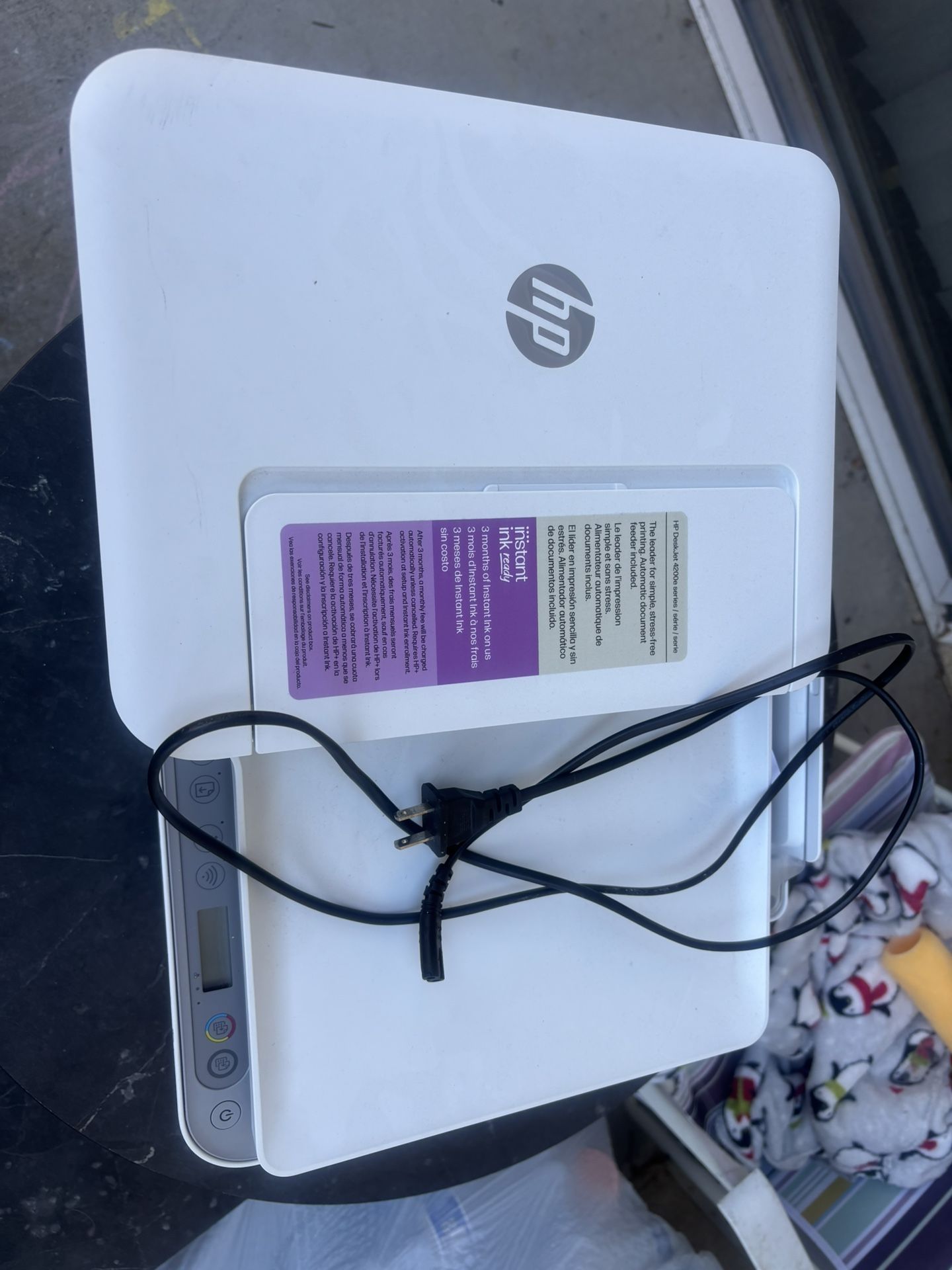 HP 4200 Series Printer With Ink Cartridges