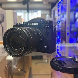 Fujifilm X-T5 With 18-55 Lens 