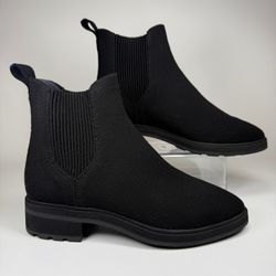 Rothy's Women's Black Knit The Lug Chelsea Ankle Boots Size 6.5 Quiet Luxury