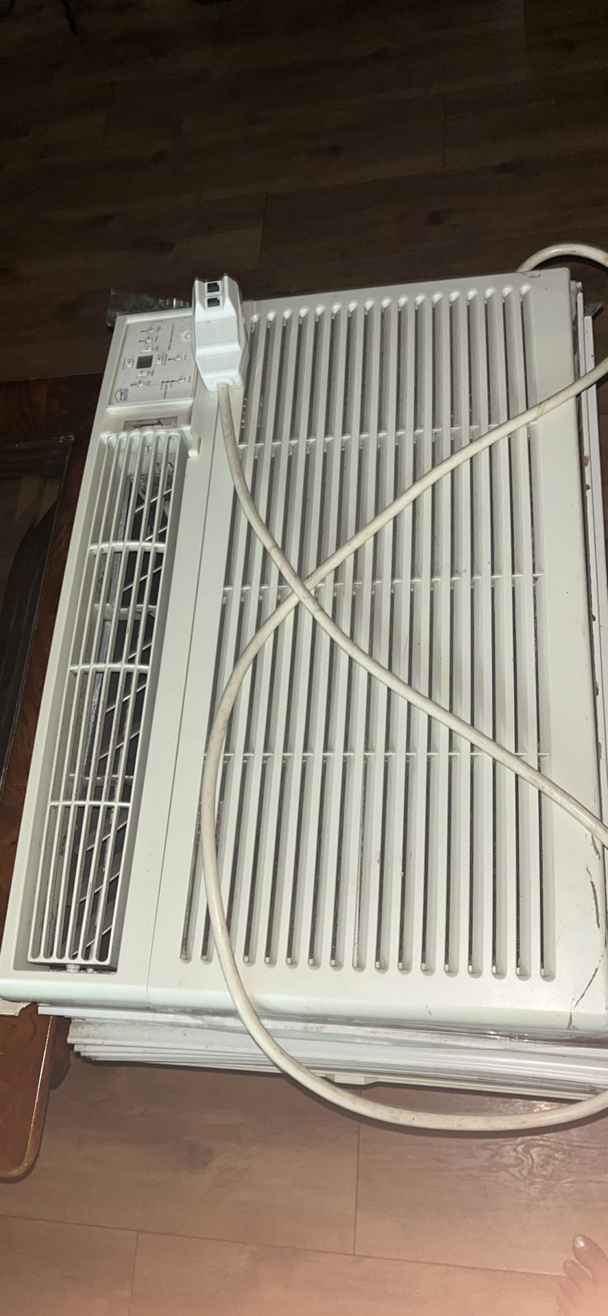 15,000 BTU Air Conditioner