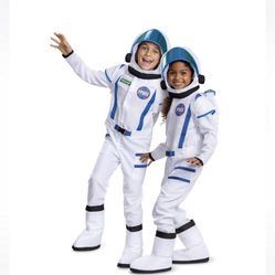 MEMBERS MARK kids Astronaut Halloween space costume with backpack
