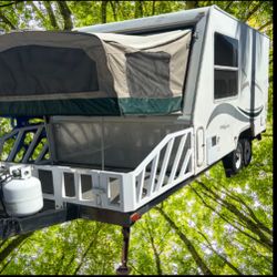 Rv Camper Pop Up Trailer Toy Hauler