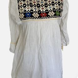 HUIPIL Blouse White Cotton Medium Loose Fitting Hand Made In Mexico 